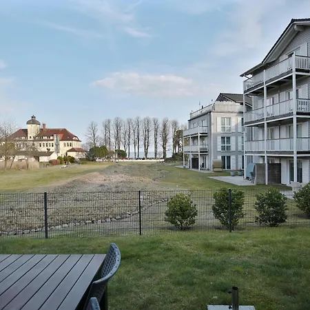 Haus Oceanfront, 9 Апартаменты *