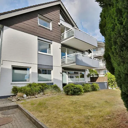 Haus Oceanfront, 9 Apartment *